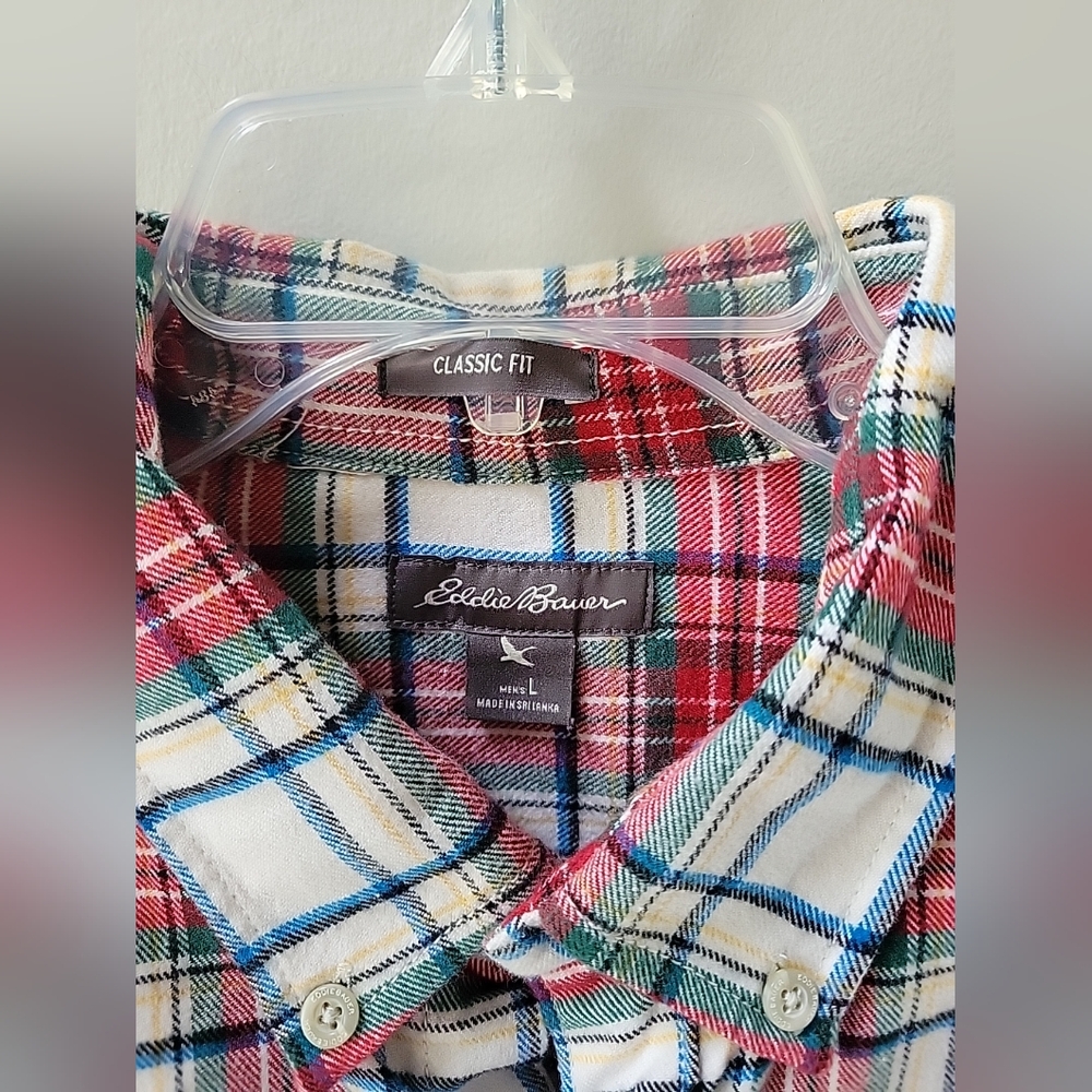 Eddie Bauer Flannel Multi Plaid Button Down Mens Shirt Sz Large Fall Holidays - Picture 2 of 9